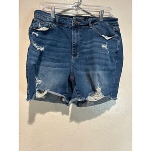 Judy Blue Distressed Denim Shorts Womens 2XL Medium Wash Raw Hem JB150092